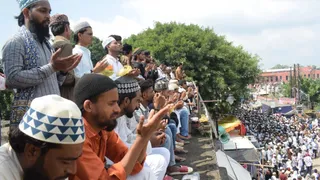 उर्स-ए-रजवी पर देश में शांति के लिए हुई दुआ।