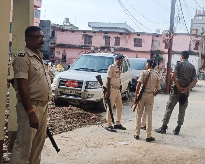 Fake IAS Arrested in Khagaria Posed as Doval Agent (2)