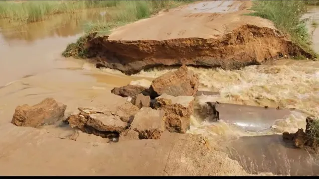 जमुई में बारिश के बाद नदी का जलस्तर बढ़ते ही बहा डायवर्जन, कई गांवों का संपर्क टूटा; बड़ीबाग के रास्ते जाना पड़ेगा
