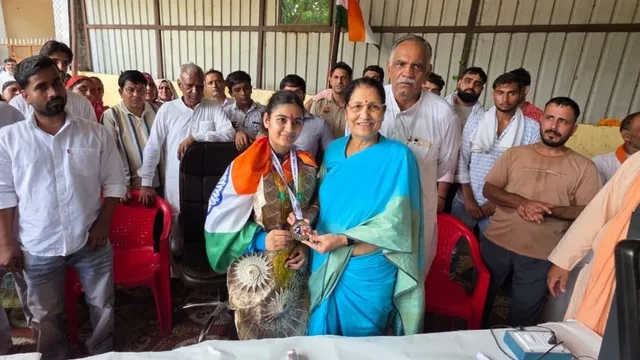 हरियाणा की बेटी का अंतरराष्ट्रीय मंच पर जलवा, मुस्कान ने जीता सिल्वर मेडल; पूरे गांव में जश्न का माहौल
