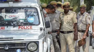 विंग कमांडर के खिलाफ दिल्ली पुलिस ने आरोपपत्र दाखिल किया।