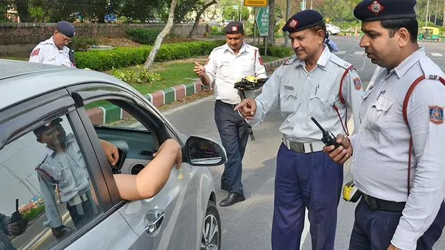 क्या सख्ती से बदली दिल्ली की ट्रैफिक तस्वीर? गलत दिशा में ड्राइविंग पर 3.51 लाख चालान और 2,321 FIR