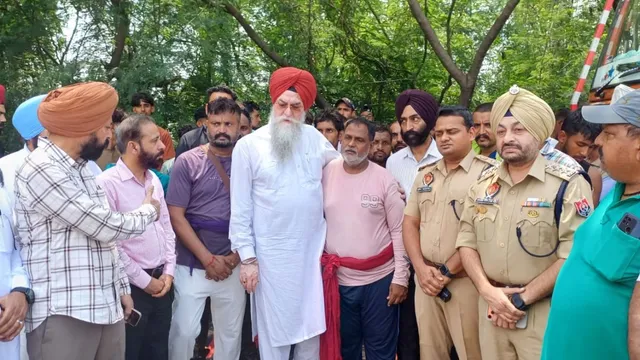 सरहिंद में कांवड़ियों को रौंदने वाली गाड़ी बरामद, मालिक हुआ अरेस्ट; स्पीकर संधवां ने मुआवजे का किया एलान
