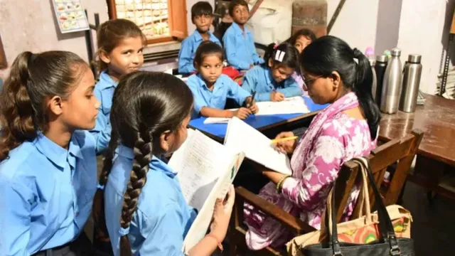 जम्मू-कश्मीर के सरकारी स्कूलों में नया नियम, दिन में दो बार लगेगी हाजिरी; शिक्षा विभाग का सख्त आदेश