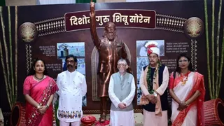 आदिवासी महोत्सव में झारखंड के राज्यपाल और मुख्यमंत्री, हेमंत सोरेन ने जेपीएससी मुद्दे पर आंदोलन कर रहे छात्रों को न्याय का दिया भरोसा।