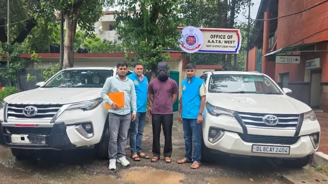 दिल्ली में एक ही नंबर पर दौड़ रही थीं दो फार्च्यूनर, दोनों चोरी की निकली; पुलिस ने किया खुलासा