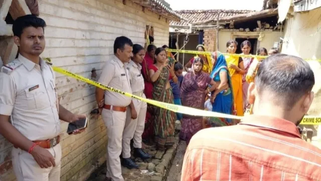 जो दुनिया देख भी न सका, उस बेबस सूरदास की बांकामें बेदर्दी से हत्या; दरवाजे पर मिला शव, चार भाइयों में दो नेत्रहीन..