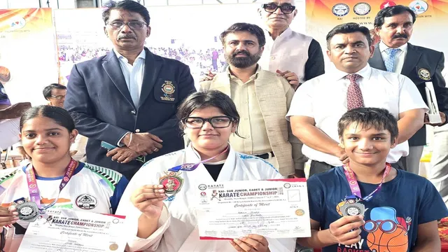 UP का कराटे में दमदार प्रदर्शन, राष्ट्रीय चैंपियनशिप में जीते 21 पदक; मेरठ की आरना, अनन्या व निमित भी चमके