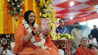 ठाकुरगंज के गांधी मैदान में परम शक्ति पीठ के तत्वावधान में आयोजित हुआ दिव्य दर्शन एवं अमृतमय आध्यात्मिक प्रवचन