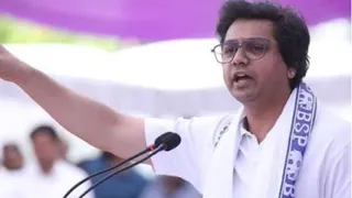 आकाश आनंद।