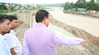 सीएम धामी ने किया निरीक्षण।