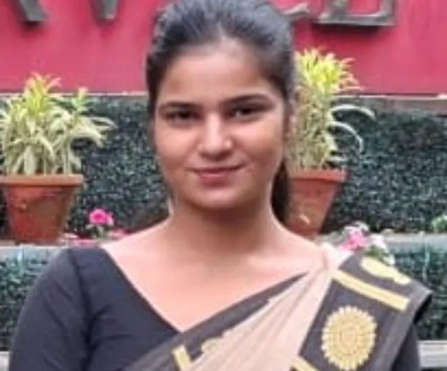 kasish small