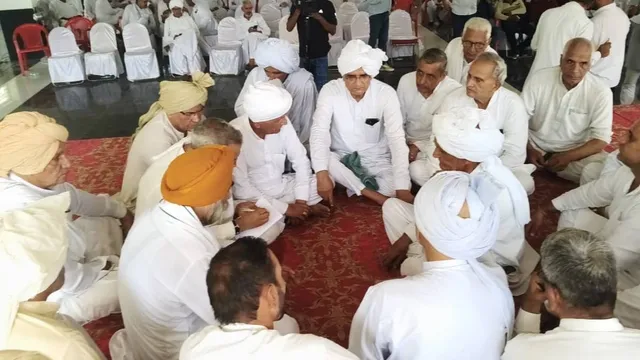 लड़कियों के छोटे कपड़े पहनने के बयान पर बवाल, सोशल मीडिया पर लोगों ने उठाए सवाल; खाप पंचायत में लिए गए थे फैसले

