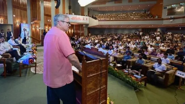 जम्मू-कश्मीर में 580 खिलाड़ियों को मिला पुरस्कार, CM उमर अब्दुल्ला ने दिए 2 करोड़ 71 लाख रुपये
