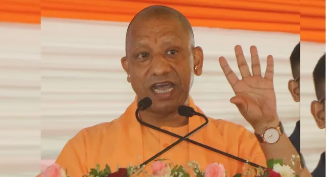 गोरखपुर में सीएम योगी ने की समीक्षा बैठक, बोले- बाढ़ बचाव तैयारी पूरी रखें, शिवालयों-मंदिरों में सफाई पर दें ध्यान