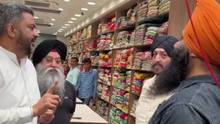 एक दूसरे पर आरोप लगाते भाजपा जिला प्रधान और सुपरिंंटेंडेंट।