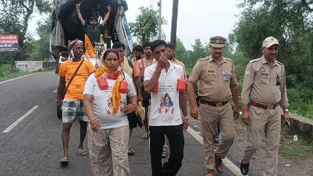 सनातन धर्म में वापसी के बाद सहारनपुर के शहजाद और रजिया ने उठाई पहली कांवड़, पुलिस सुरक्षा में कर रहे यात्रा
