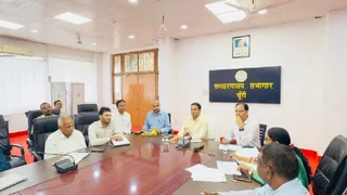 स्वयं सहायता समूहों के सशक्तिकरण पर विशेष जोर दिया गया।