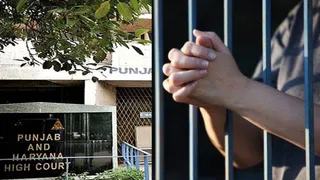 पंजाब के तरनतारन में आधी रात तक महिला को हिरासत में रखा (फाइल फोटो)