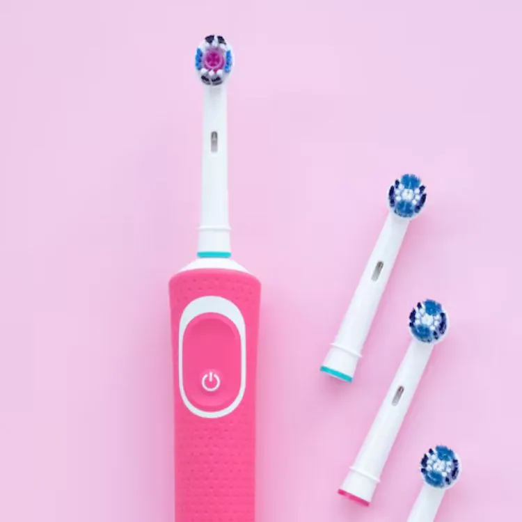 who invented toothbrush