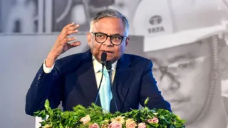 TATA संस के चेयरमैन एन चंद्रशेखरन का इस्तीफा।