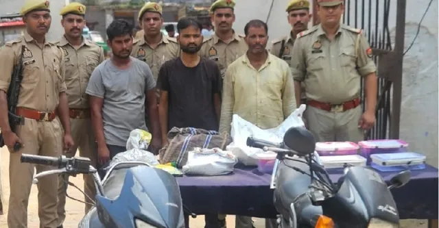 कानपुर में अवैध असलहा फैक्ट्री का पर्दाफाश, ट्यूबवेल पर चल रहे थे तमंचे, तीन गिरफ्तार
