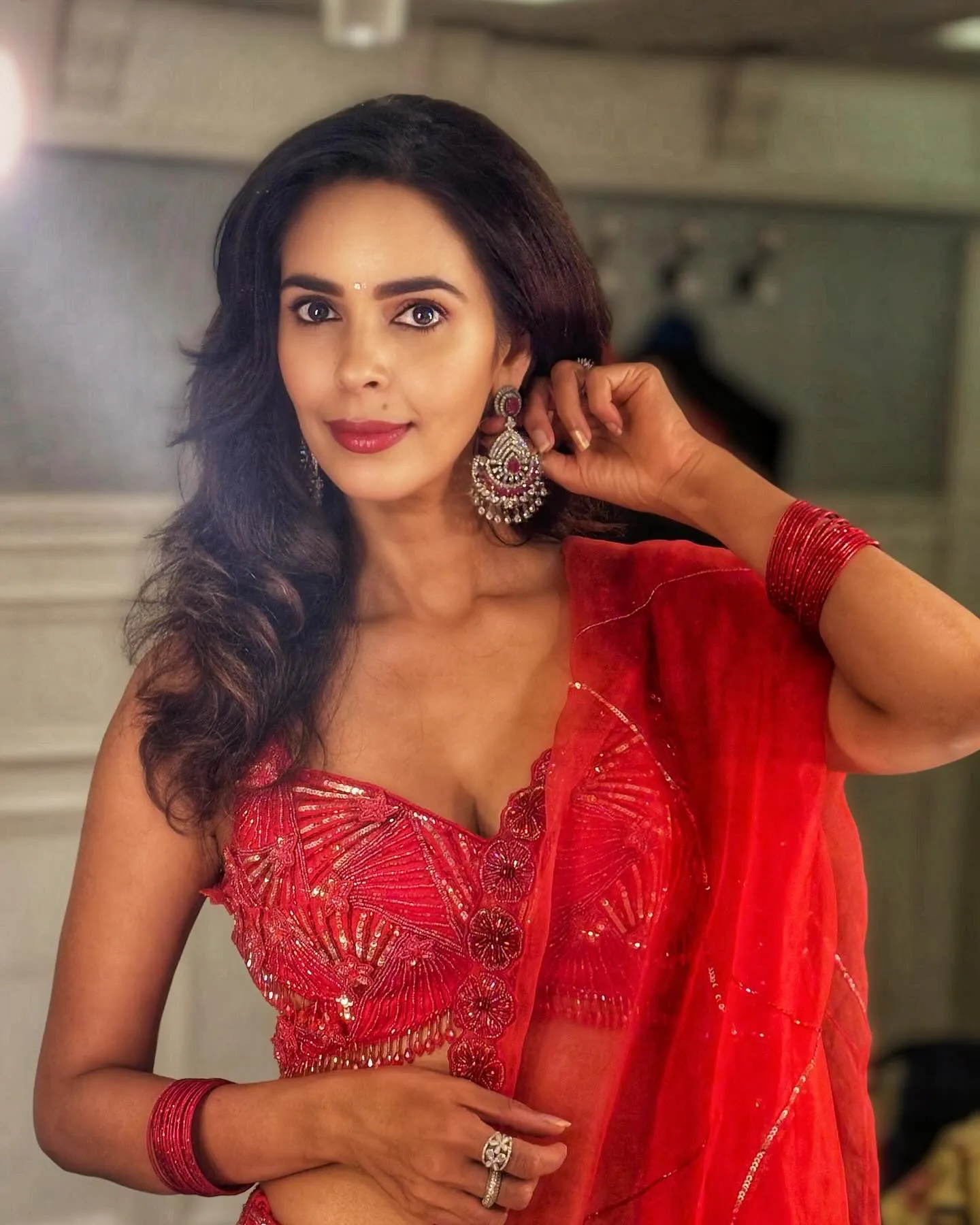 mallikasherawat_1743679004_3602563058707204359_724452274