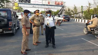 लखनऊ में स्वतंत्रता दिवस के कार्यक्रमों और मार्च पास्ट के पूर्वाभ्यास के कारण 15 अगस्त को यातायात व्यवस्था में बदलाव रहेगा।