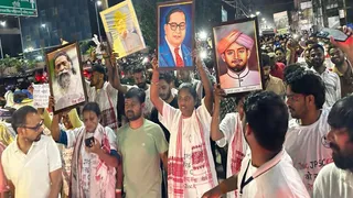 पुलिस कार्रवाई ने और बढ़ाया गुस्सा, आंदोलन क्यों थम नहीं रहा।