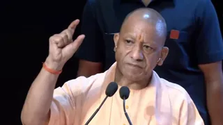 लोक भवन में अपने संबोधन में मुख्यमंत्री योगी आदित्यनाथ