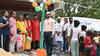 भागलपुर के लोदीपुर बसंतपुर स्थित 'अखंड आरंभ फाउंडेशन' ने मनाया स्वतंत्रता दिवस उत्सव।