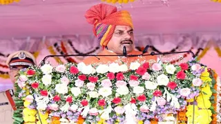 लाल परेड मैदान पर संबोधित करते डॉ: मोहन यादव। (सौजन्य- जनसंपर्क)