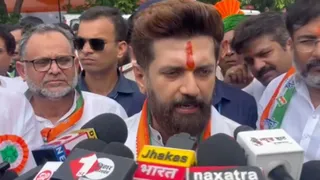 पत्रकारों से बात करते चिराग पासवान। वीडियो ग्रैब