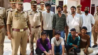 पुलिस ने गिरोह के आठ लुटेरों को गिरफ्तार किया