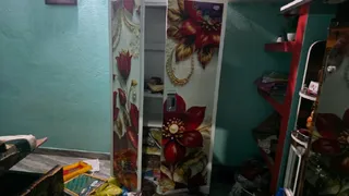 शाहपुर गांव में घर से पांच लाख की चोरी। जागरण