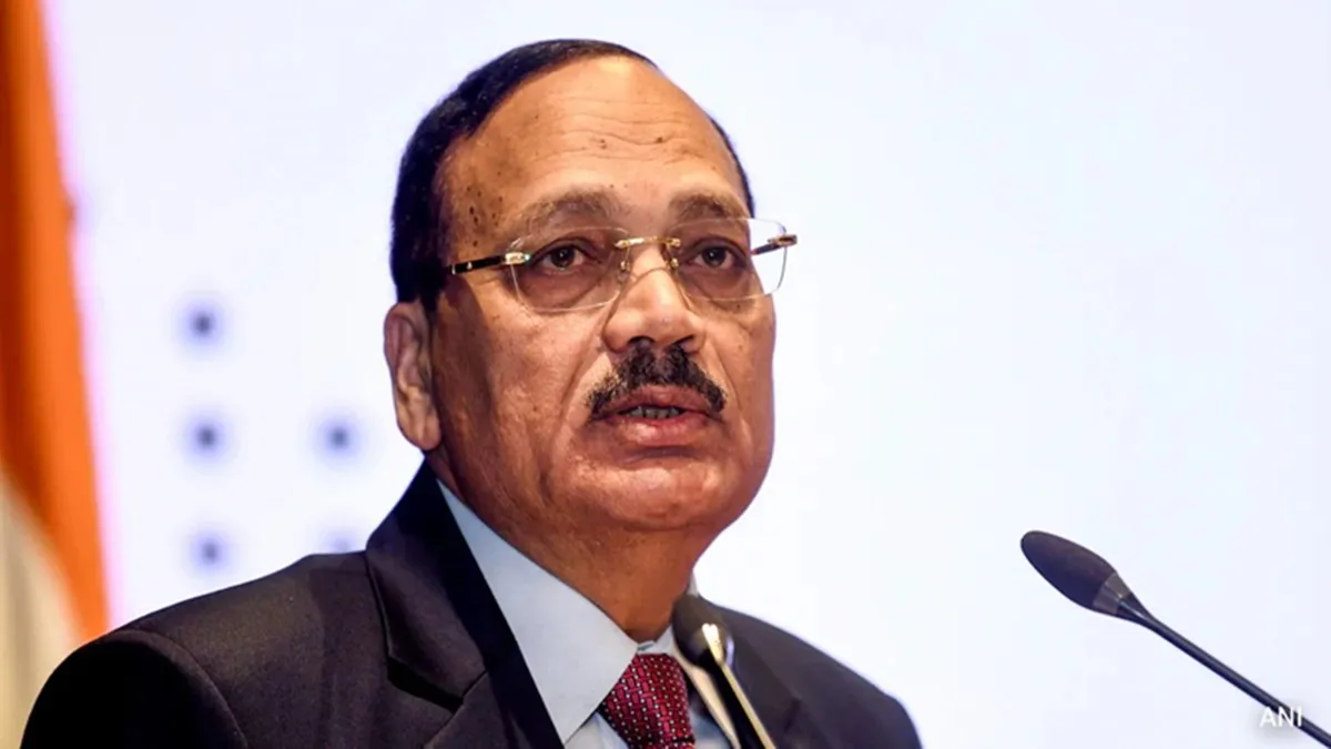 हैदराबाद के बाद अब बेंगलुरु के लॉ कॉलेज में CJI को बुलाने का विरोध, बीसीआई अध्यक्ष के खिलाफ भी नाराजगी