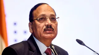 हैदराबाद के बाद अब बेंगलुरु के लॉ कॉलेज में CJI को बुलाने पर विरोध (फोटो- पीटीआई)