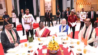 राष्ट्रपति के स्वतंत्रता दिवस 'एट होम' रिसेप्शन में पीएम मोदी सहित शामिल हुईं जानी-मानी हस्तियां