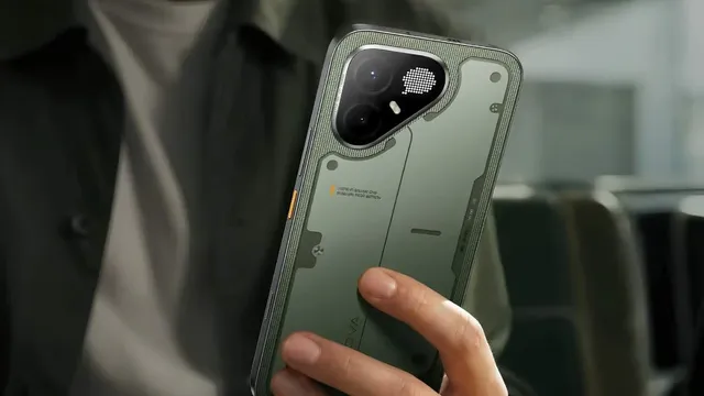  6,500 mAh बैटरी वाला नया 5G फोन, MediaTek प्रोसेसर और पीछे भी मिलेगा अनोखा डिस्प्ले