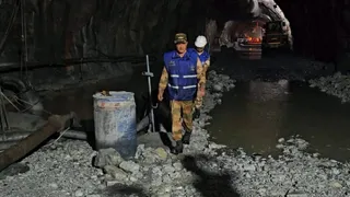 टीएचडीसी की रिपोर्ट में दर्ज थे चट्टानों की कमजोरी व पानी होने के संकेत।