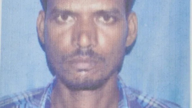 जालौन में सुसाइड से पहले वीडियो बनाने वाले मजदूर के मामले में प्रशासन ने लिया संज्ञान, परिजनों को मिलेंगे 5 लाख रुपए
