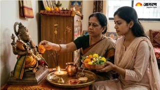 पूजा में फूल बिना धोए क्यों चढ़ाए जाते हैं जानें पुराणों के रहस्य (Picture Credit: AI Generated)
