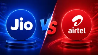 Jio के 299 रुपये और Airtel के 349 रुपये वाले प्लान में समझें अंतर। Photo- ChatGPT.