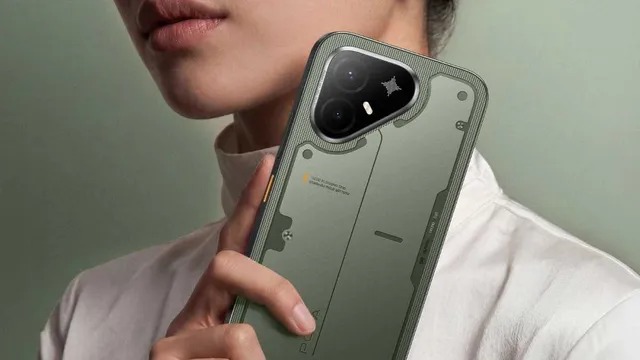   6,500 mAh बैटरी वाला नया 5G फोन लॉन्च: MediaTek प्रोसेसर, 50MP कैमरा और पीछे एक स्क्रीन भी