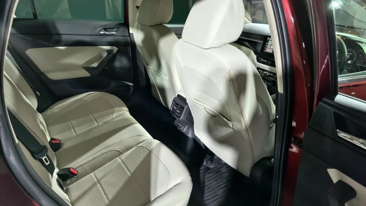 skoda slavia facelift seats