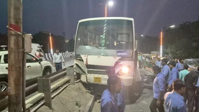 पलवल फ्लाईओवर पर दर्दनाक हादसा, नाबालिग स्कूटी सवार की लापरवाही से दो लोगों की मौत

