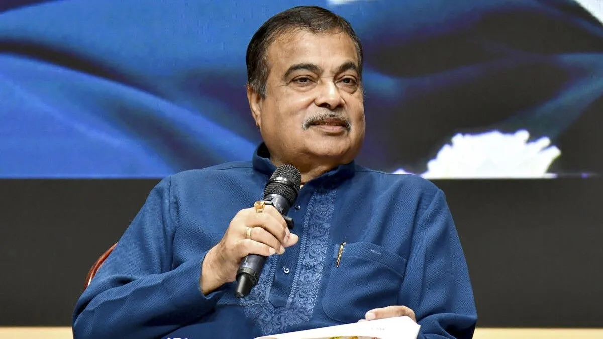 गडकरी ने अपने ही अधिकारियों पर उठाए सवाल, NHAI ऑफिसर्स और ठेकेदारों को बताया 'खिलाड़ी'