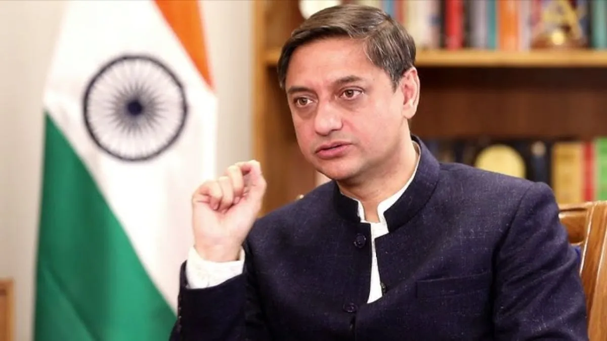 'माफिया बन गया कोचिंग सिस्टम', संजीव सान्याल ने उठाए सवाल; चीनी फैक्टर का क्यों किया जिक्र?