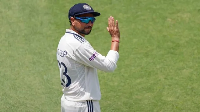 IND vs SL: कुलदीप यादव की जगह पर मंडराया खतरा, 33 साल के ऑफ स्पिनर को मिल सकता है डेब्यू का मौका