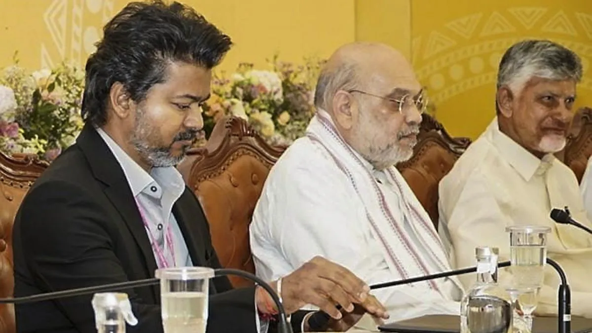 'अमित शाह के सामने क्यों नहीं बोला FREEZE', परिसीमन पर तमिलनाडु विधानसभा में DMK और TVK नेताओं में तीखी बहस